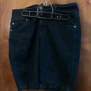 3-Button Torrid Denim Jegging Shorts
